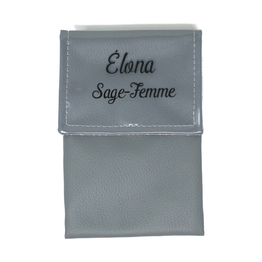 Élona - Sage-Femme