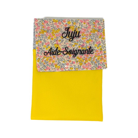 Juju - Aide-Soignante